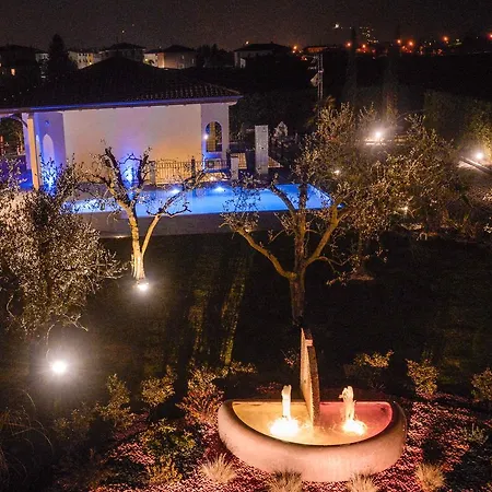 Luxury House & *
